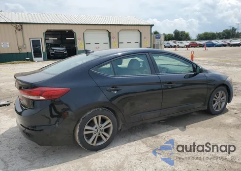2017 Hyundai Elantra Se z USA, uszkodzony, nr VIN KMHD84LF6HU099196
